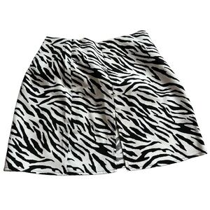 Mini zebra skirt